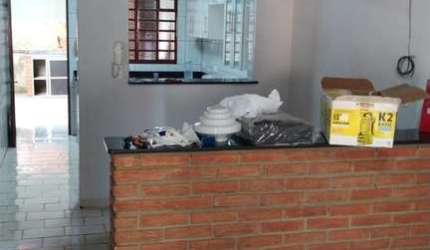 Casa Térrea 100m2 2 dormitórios  Sala Cozinha  Banheiro social  Garagem 2 carros 150 metros terreno