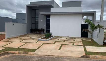 Casa 127,25m2 no Condomínio Reserva dos Ypês 2, 3 Suítes, Cozinha Americana, Área Gourmet com Spa e Churrasqueira, Ótima Localização