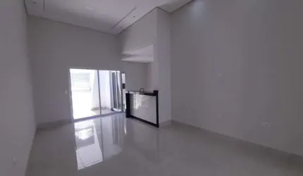 Casa Nova 120m2, 3 Dormitórios, 1 Suíte, Garagem para 2 Carros, Área Gourmet com Churrasqueira, Acabamento em Porcelanato, Ótima Localização