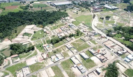 Chacreamento Térrenos p/Chácaras a Partir de 500m2 c/Toda Infraestrutura Água,Energia e Lago, Permuta parte em Veiculos!