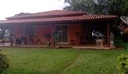 Sítio 6 Alqueires,Casa Sede Avarandada,Casa Caseiro,Cocheira,Pomar Horta,Plantação,Otimo de Água,1 Km do Asfalto,Criação de Animais,Porteira Fechada