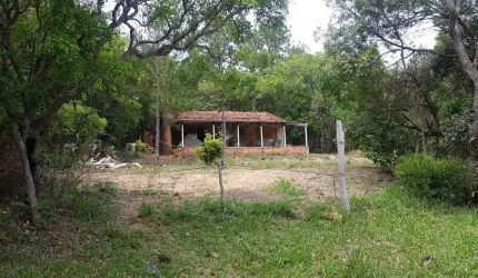 Sítio 169400m2 Casa 70m2 2 Dorms,Sala,Cozinha,Banheiro