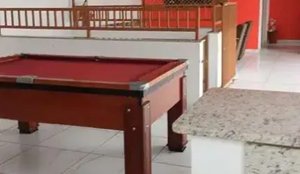 Chácara 480m2 2 Dormitórios Garagens  6 Garagens Terreno Área Total  480 m² Situação  Pronto para morar Cômodos 2 Dormitórios 6 Banheiros 6 Garagens G