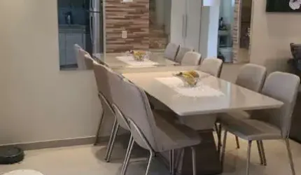 Casa de alto padrão em condomínio no Jardim Interlagos, Hortolândia-SP: 3 quartos, 1 suíte, 3 salas, 2 banheiros, 2 vagas, 90m².