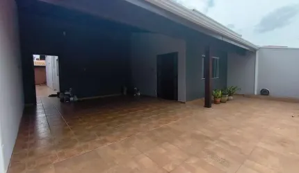 Imperdível: Casa à venda em Sumaré-SP, Residencial Ypiranga! 3 quartos, 1 suíte, 3 salas, 1 banheiro, 2 vagas, 162m².