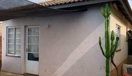 Imperdível! Casa à venda em Tatuí-SP, Residencial Vida Nova, 2 quartos, 1 sala, 1 banheiro, 2 vagas, 50m². Agende sua visita!