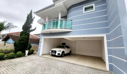 Casa para Venda em Joinville, Iririú, 3 dormitórios, 3 suítes, 3 banheiros, 3 vagas