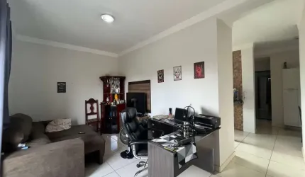 Apartamento com Suíte à Venda no Bairro Laranjeiras em Patos de Minas-MG   Imóvel com 2 Quartos, 69m² e Localização Tranquila em Patos de Minas