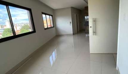 Apartamento à Venda no Centro de Patos de Minas-MG com 2 Dormitórios   Imóvel em Localização Privilegiada Próximo a Comércio, Farmácia e Padaria