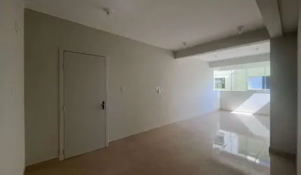 Apartamento à Venda com 3 Quartos no Centro de Patos de Minas – Suíte, Elevador, Piscina e 2 Vagas