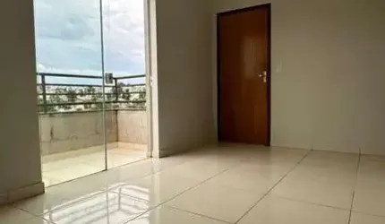 Apartamento com 2 Quartos à Venda no Bairro Laranjeiras – Suíte, Sacada e Cozinha Planejada | Patos de Minas - MG