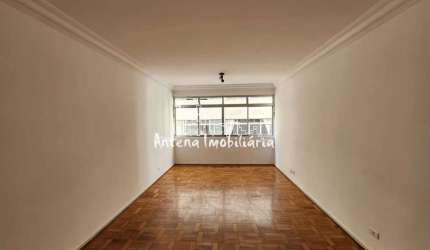 Apartamento com 02 dormitórios na Santa Cecília - Cód.: 7820.