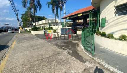 Imperdível oportunidade de compra de casa com 3 quartos, 1 suíte e 3 vagas de garagem no Centro de Mogi das Cruzes-SP!