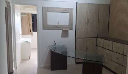 Sala Comercial para Venda em Salvador, Stiep, 2 banheiros, 2 vagas