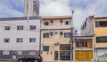 Prédio com 4 pavimentos - 230m²