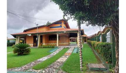 VENDE-SE LINDA CASA NO CONDOMÍNIO SAL E SOL, EM SALINAS