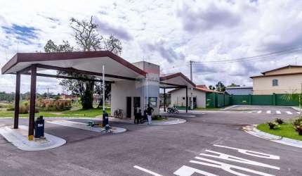 Excelente casa no Condomínio Jardim das Mangueiras, com 180m² - Tapanã