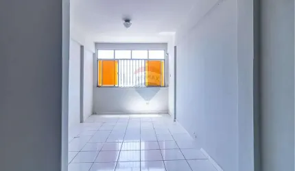 EXCELENTE SALA COMERCIAL À VENDA  - Ed. Nassar - 38m² - Comercio