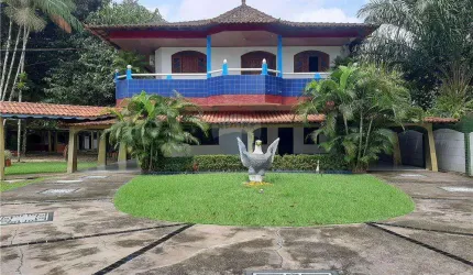 Belíssima Chácara - Locação em Outeiro – 32.000 m²