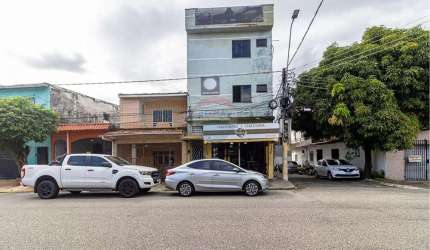 rédio Comercial à Venda