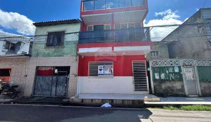 Casa com Terraço a venda na Passagem Mucajás - Cremação.
