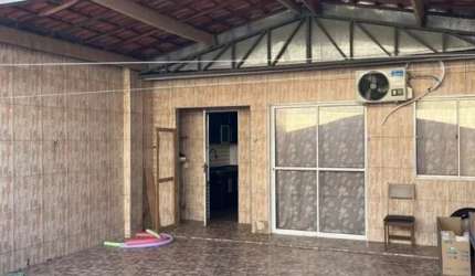 Oportunidade: Excelente casa em condominio