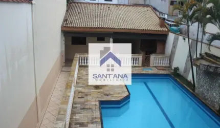 Casa com 3 quartos à venda na Rua Inglaterra, 441, Jardim das Nações, Taubaté por R$ 2.014.000