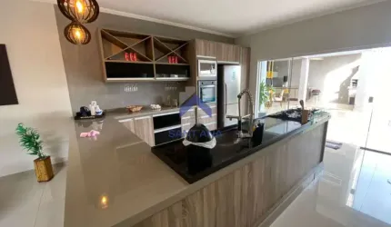 Casa com 4 quartos à venda na Avenida Alberto Winther de Araújo, 521, Jardim Oasis, Taubaté por R$ 950.000