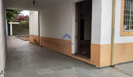 Casa com 4 quartos à venda na Frei Ângelo Maria, 140, Centro, Taubaté por R$ 800.000