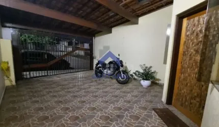 Casa com 3 quartos à venda na Tenente Mauro Francisco dos Santos, 127, Jardim Sandra Maria, Taubaté por R$ 530.000