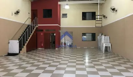 Casa comercial à venda na Rua Taubaté, 305, Quiririm, Taubaté por R$ 800.000