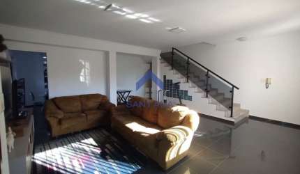 Casa com 6 quartos à venda na Haroldo de Mattos, 425, Esplanada Independência, Taubaté por R$ 742.000
