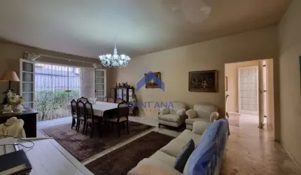 Casa com 3 quartos à venda na Rua Anízio Ortiz Monteiro, 65, Centro, Taubaté por R$ 1.500.000