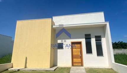 Casa em condomínio fechado com 2 quartos à venda na Doutor Luis André Gadioli, 1560, Quiririm, Taubaté por R$ 450.000