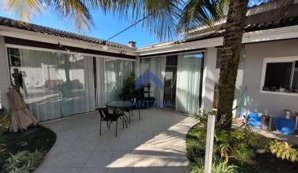 Casa em condomínio fechado com 4 quartos à venda na Rua Francisco Barreto Leme, 1132, Vila São Geraldo, Taubaté por R$ 1.170.000