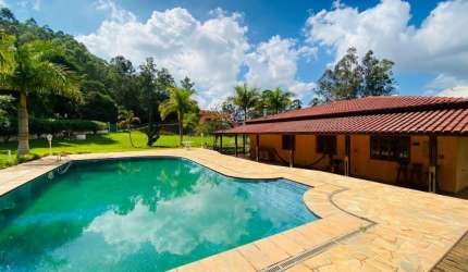 Incrível Sítio à venda na região de Atibaia-SP - 18.000m² com Escritura!