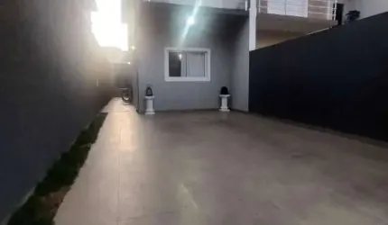 Casa à venda mobiliada e c/ Piscina em Atibaia - Jd Maristela, R$680 mil!