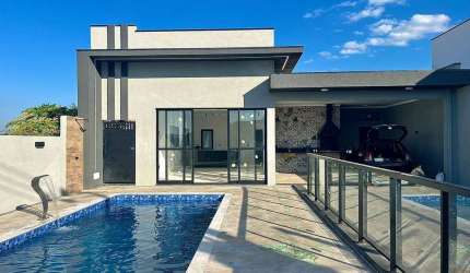 Casa Nova à Venda c/3 dormitórios em Atibaia/SP - Lindissíma!