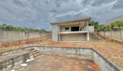 Casa à Venda em Atibaia/SP - Condomínio Fechado! Fase de Acabamento!