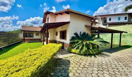 Casa à venda em Mairiporã/SP - Condomínio próximo ao centro, R$1.250.000!