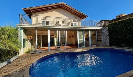 Casa para venda ou locação em Atibaia em Bairro Nobre, Vila Giglio!