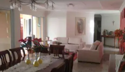 Casa com 4 quartos à venda, 600 m² por R$ 3.100.000 - Jardim Novo Mundo - Jundiaí/SP