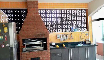 CASA A VENDA DE 500 M2 NO BAIRRO JARDIM SAMAMBAIA- JUNDIAÍ/SP ACEITA PERMUTA.