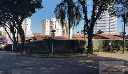Casa com 3 quartos, 01 suíte à venda, 549 m² por R$ 2.300.000,00 - Jardim Ana Maria - Jundiaí/SP
