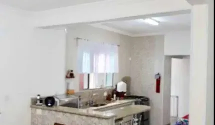 Casa com 4 dormitórios à venda, 189 m² por R$ 750.000 - Vila Galvão - Jundiaí/SP
