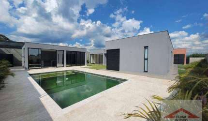 Casa térrea com 3 suítes à venda, 370 m² por R$ 4.000.000 - Condomínio Quinta do Pinhal -Jacaré - Cabreúva/SP