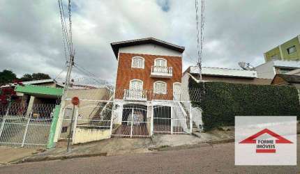 Casa com 3 dormitórios à venda, 171 m² por R$ 700.000,00 - Jardim Pacaembu - Jundiaí/SP