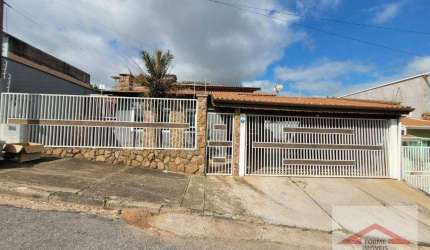 Casa térrea com 3 quartos, sendo 1 suíte, 218 m² - venda por R$ 1.300.000 ou aluguel por R$ 6.351/mês - Jardim Paulista II - Jundiaí/SP