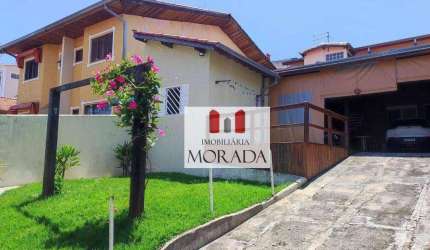 Casa Lote Inteiro no Bq dos Eucaliptos