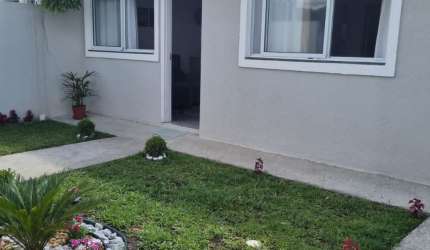 Linda casa nova com 3 quartos mobiliada
